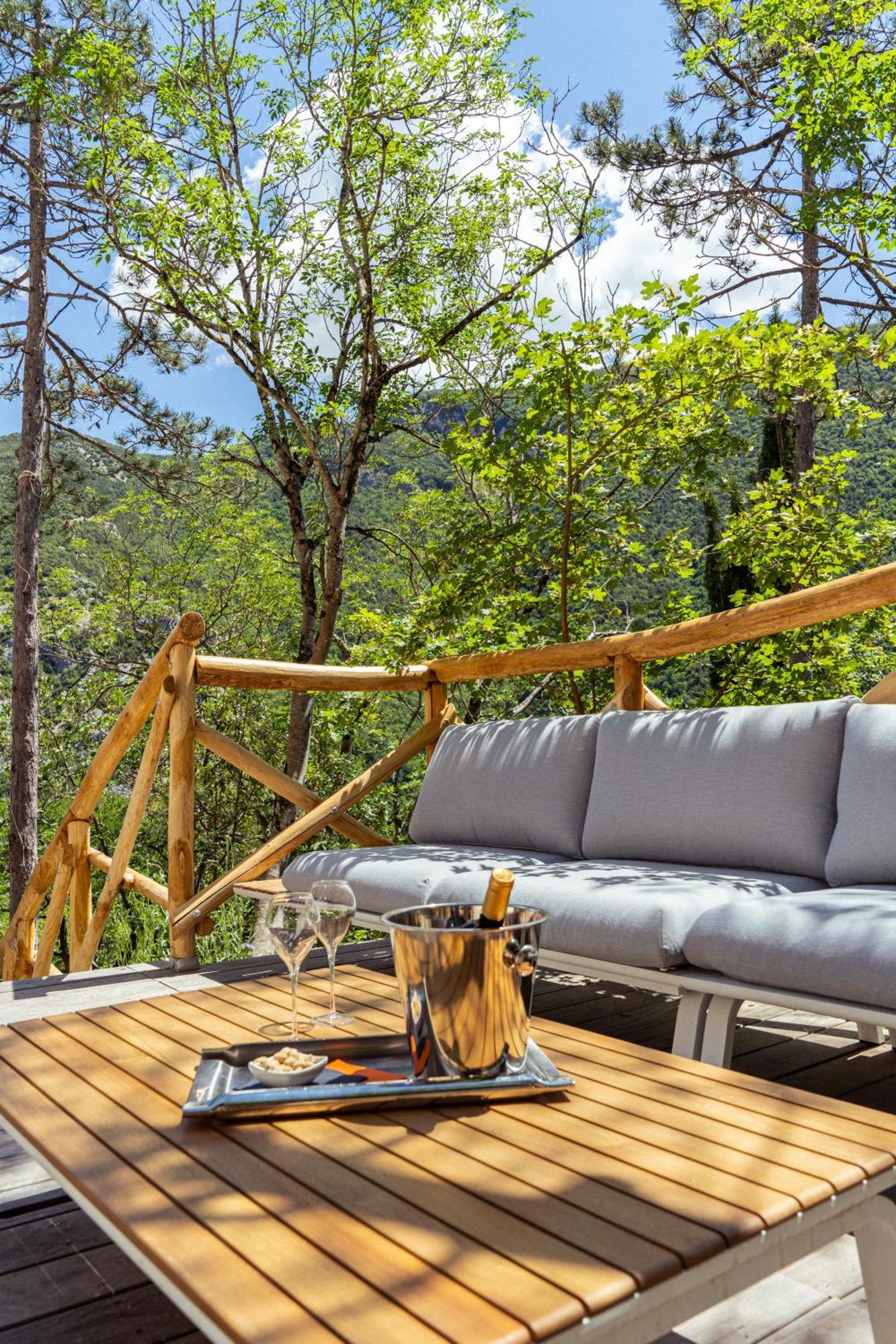 La Forestale Luxury Ecolodge Piano Terra- Appt Acqualagna Exterior photo