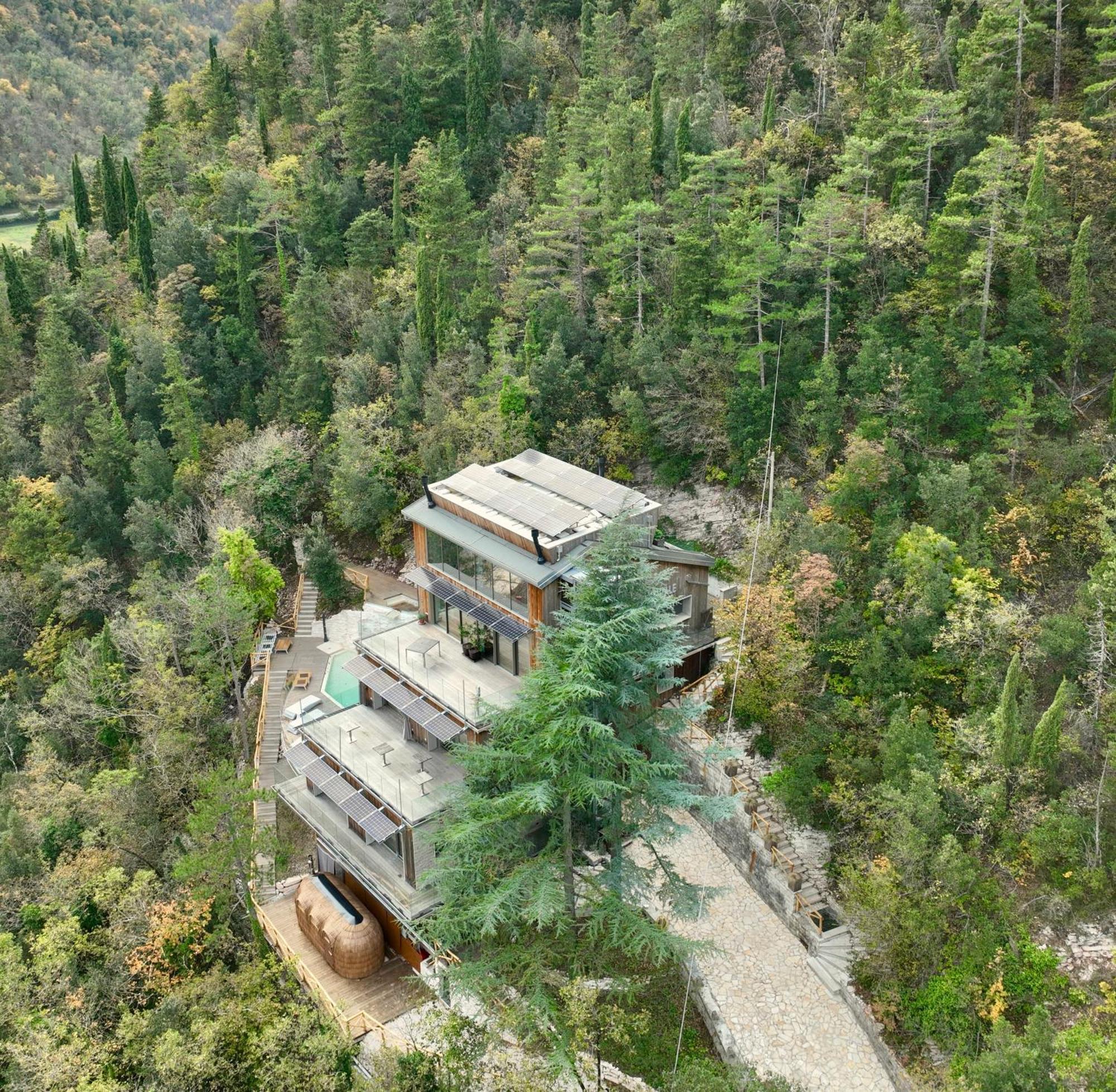 La Forestale Luxury Ecolodge Piano Terra- Appt Acqualagna Exterior photo