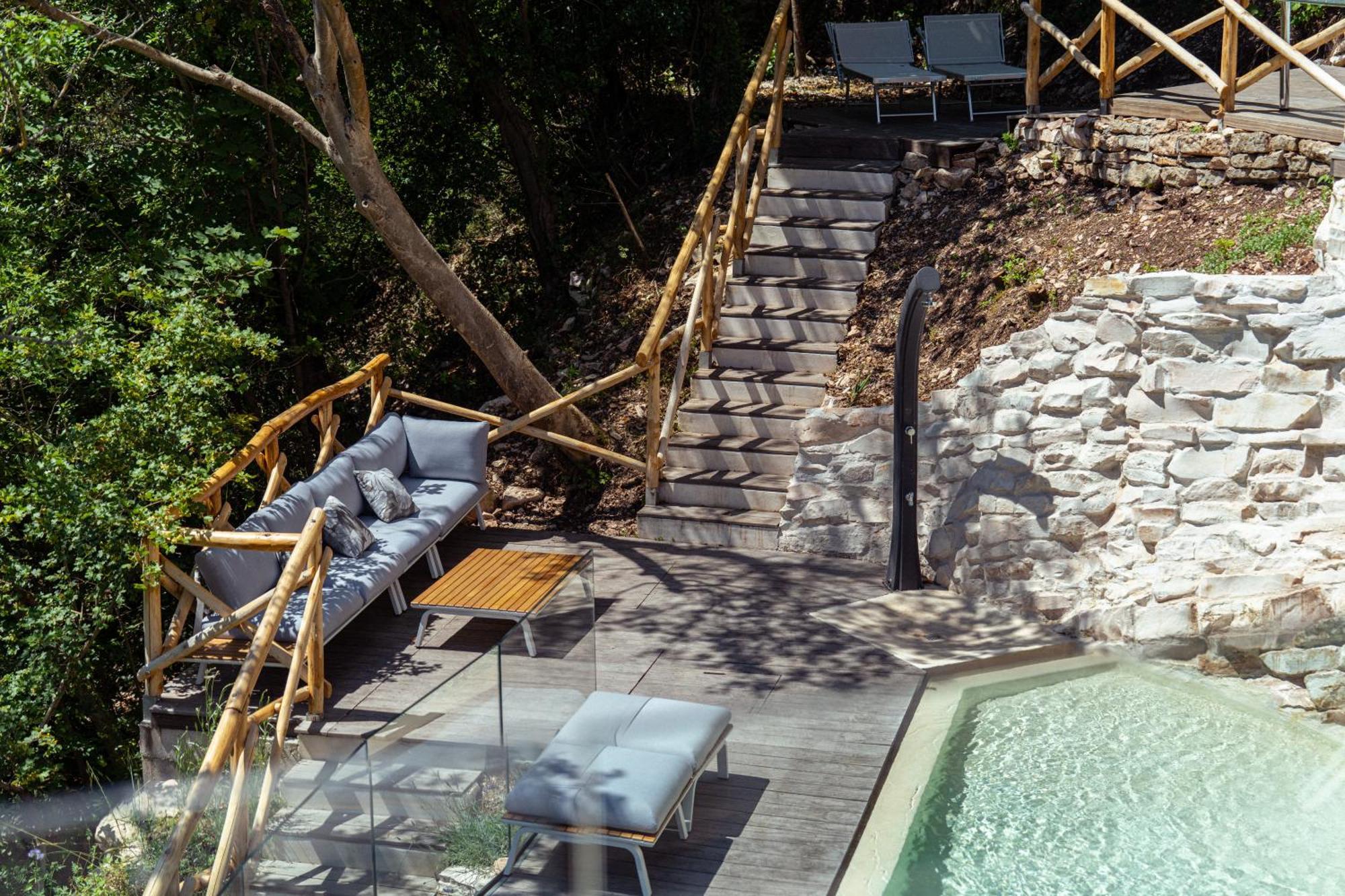 La Forestale Luxury Ecolodge Piano Terra- Appt Acqualagna Exterior photo