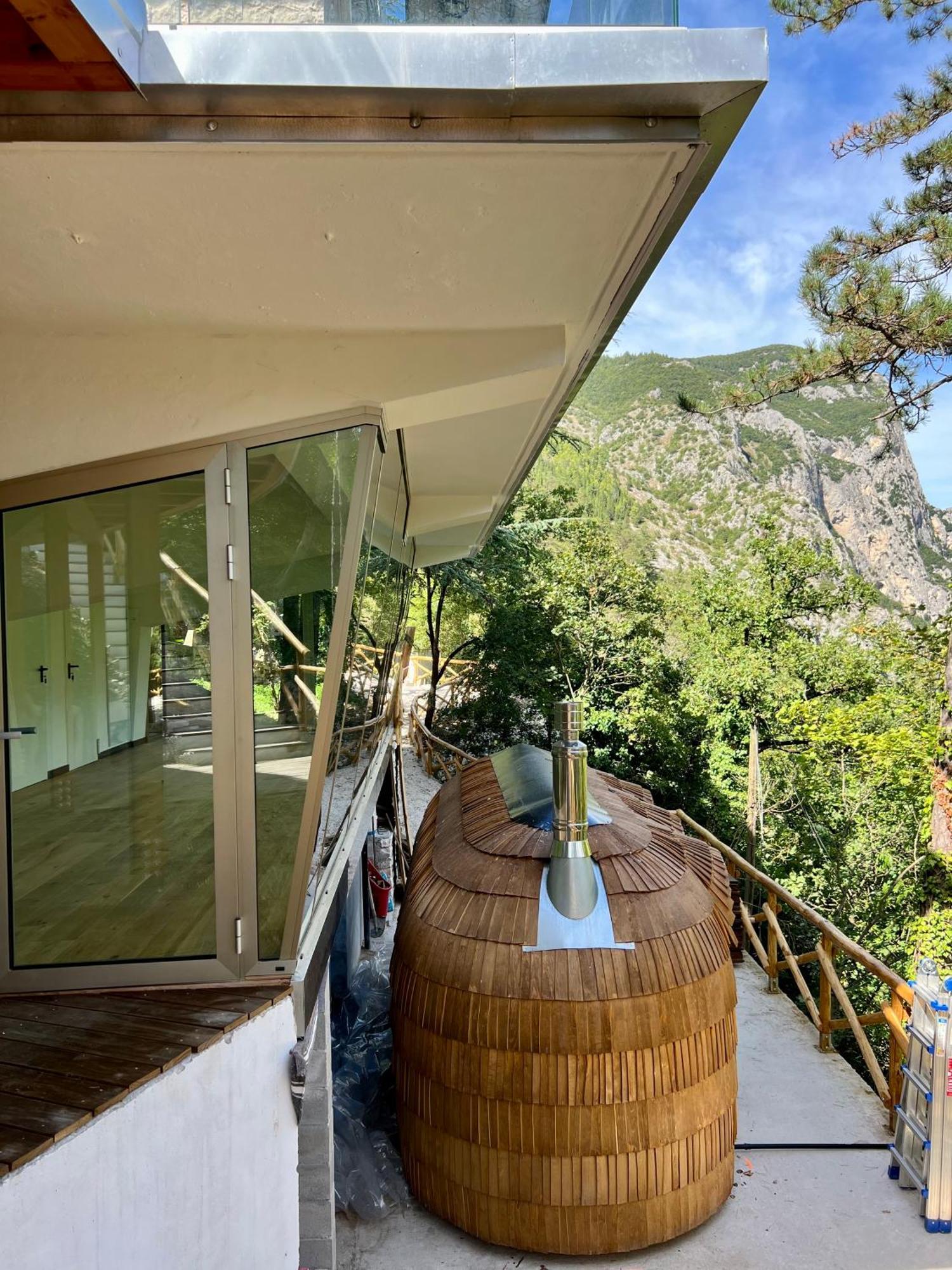 La Forestale Luxury Ecolodge Piano Terra- Appt Acqualagna Exterior photo